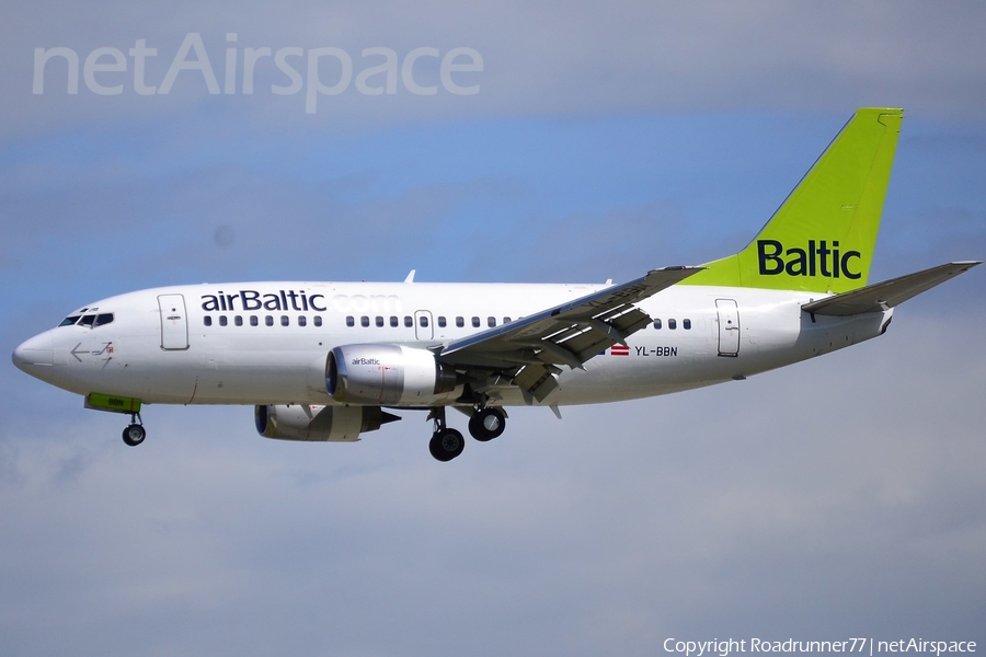 airBaltic Boeing 737-522 (YL-BBN) | Photo 59644