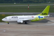 airBaltic Boeing 737-522 (YL-BBN) at  Hamburg - Fuhlsbuettel (Helmut Schmidt), Germany
