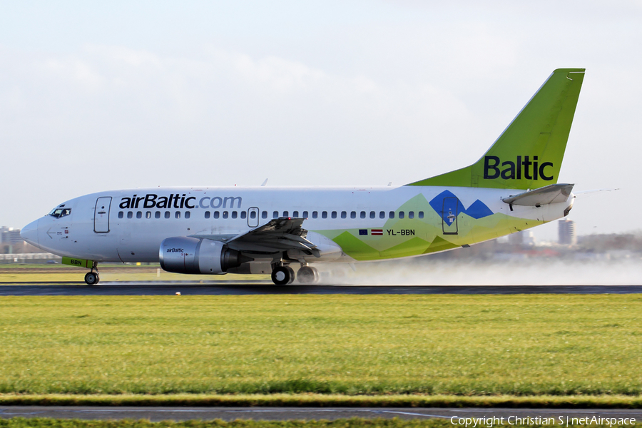 airBaltic Boeing 737-522 (YL-BBN) | Photo 201331