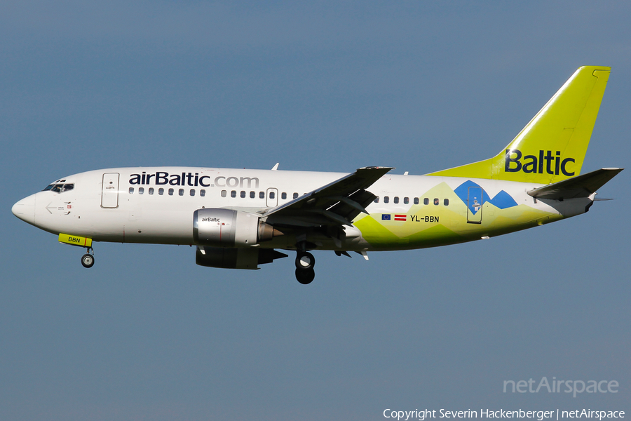 airBaltic Boeing 737-522 (YL-BBN) | Photo 237724
