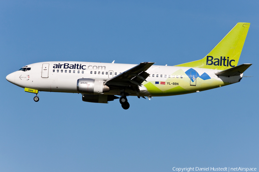 airBaltic Boeing 737-522 (YL-BBN) | Photo 482514