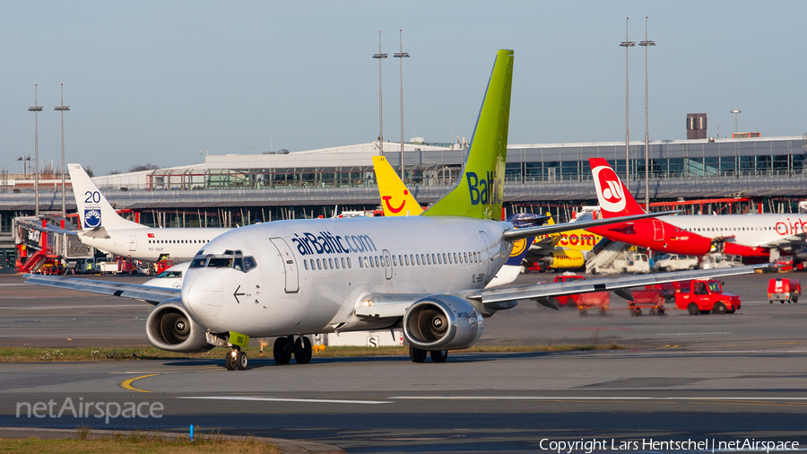 airBaltic Boeing 737-522 (YL-BBQ) | Photo 423880