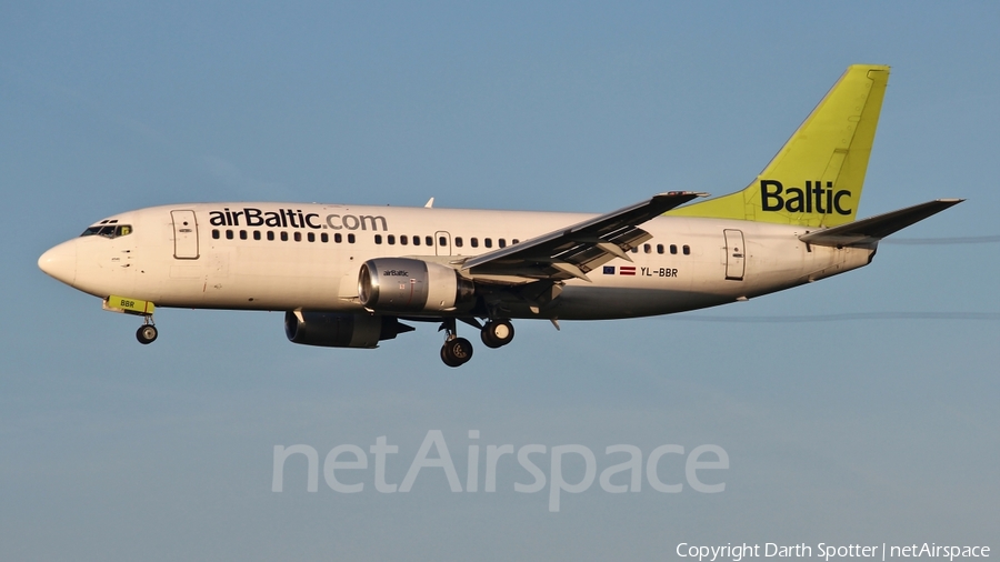 airBaltic Boeing 737-31S (YL-BBR) | Photo 225121