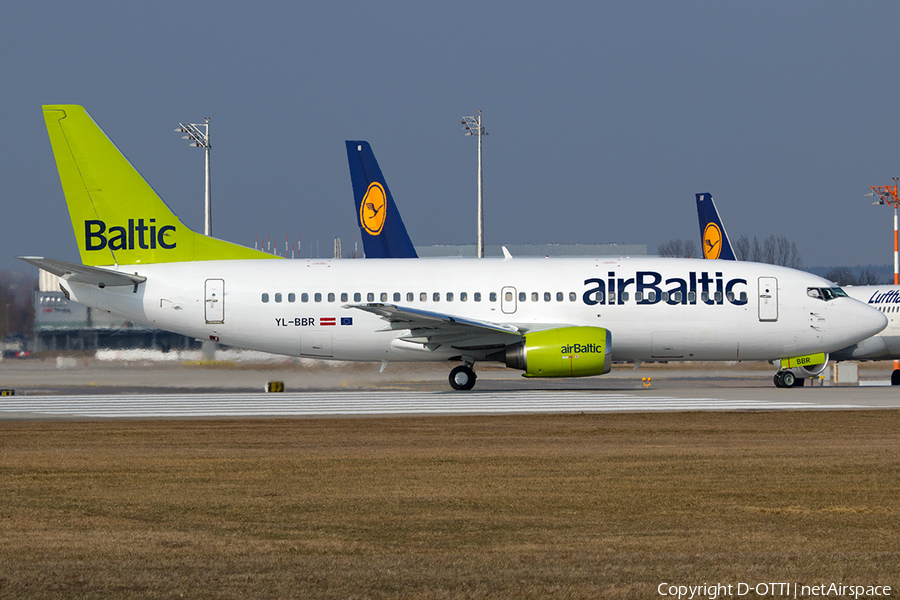 airBaltic Boeing 737-31S (YL-BBR) | Photo 232729