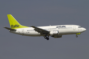 airBaltic Boeing 737-31S (YL-BBS) at  London - Gatwick, United Kingdom