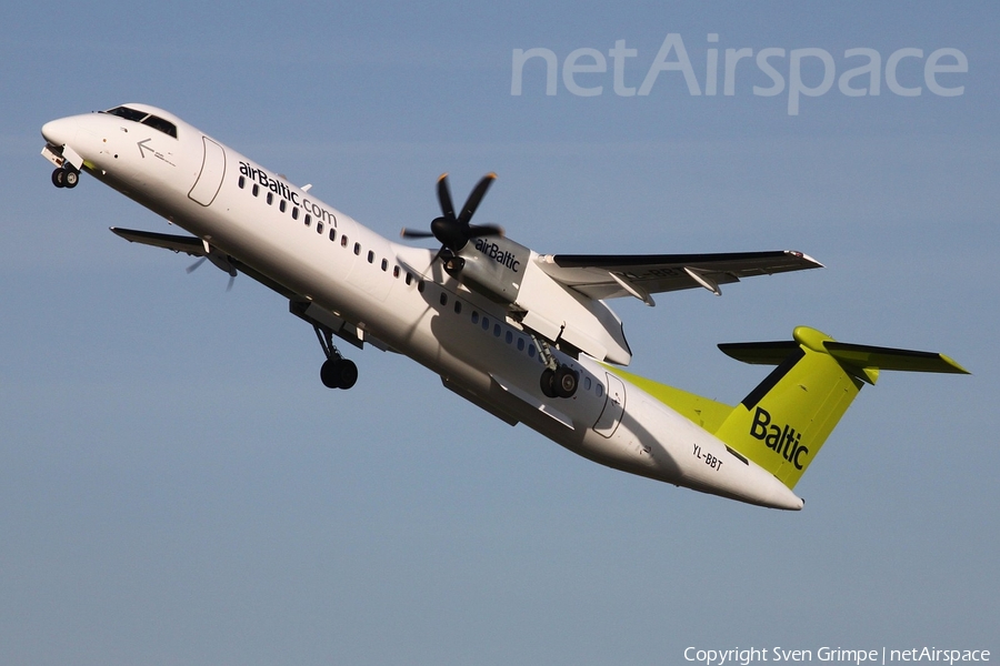 airBaltic Bombardier DHC-8-402Q (YL-BBT) | Photo 27211