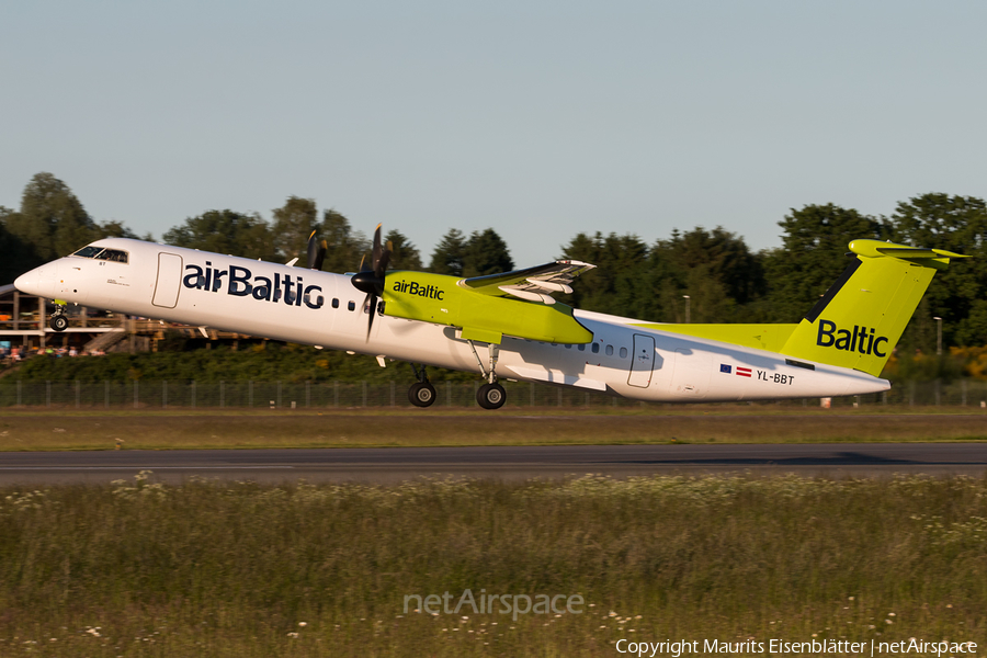 airBaltic Bombardier DHC-8-402Q (YL-BBT) | Photo 166263