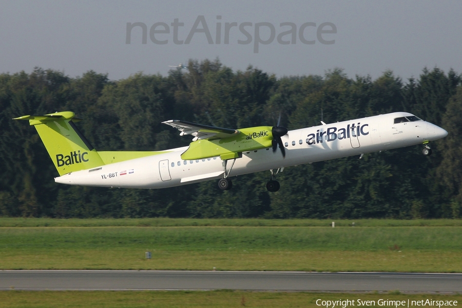 airBaltic Bombardier DHC-8-402Q (YL-BBT) | Photo 536104