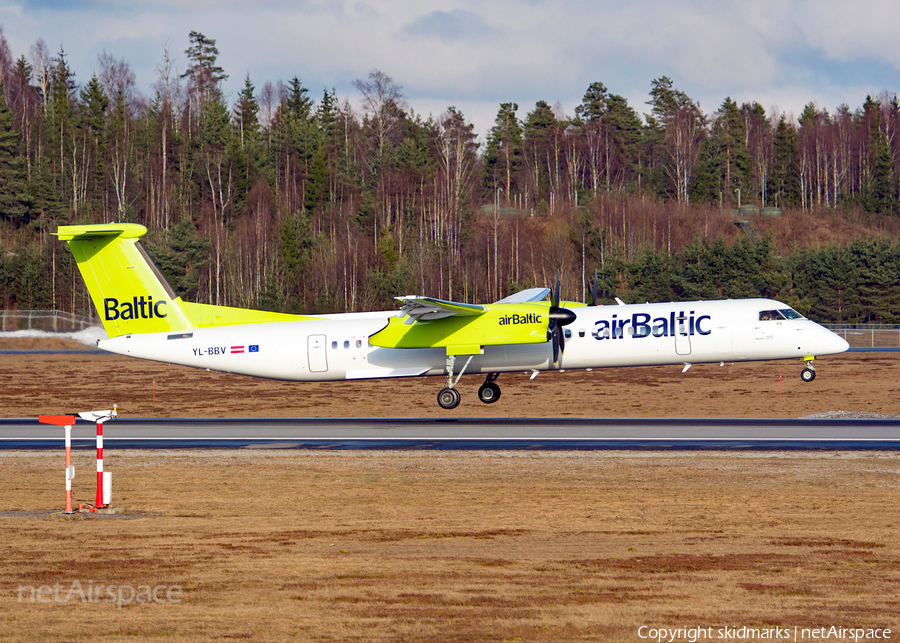 airBaltic Bombardier DHC-8-402Q (YL-BBV) | Photo 241024