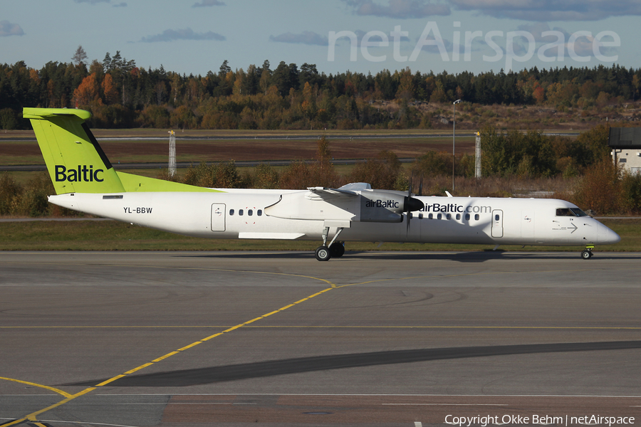 airBaltic Bombardier DHC-8-402Q (YL-BBW) | Photo 92350