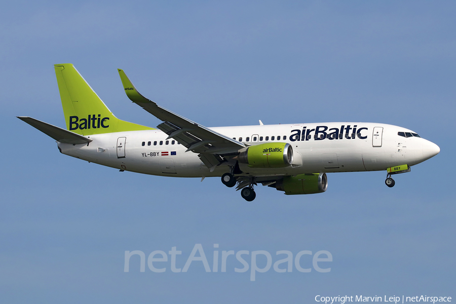 airBaltic Boeing 737-36Q (YL-BBY) | Photo 557253