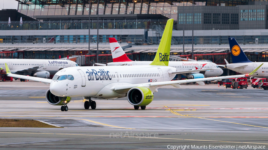 airBaltic Airbus A220-300 (YL-CSA) | Photo 134224