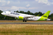 airBaltic Airbus A220-300 (YL-CSB) at  Hamburg - Fuhlsbuettel (Helmut Schmidt), Germany