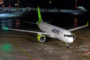 airBaltic Airbus A220-300 (YL-CSB) at  Hamburg - Fuhlsbuettel (Helmut Schmidt), Germany