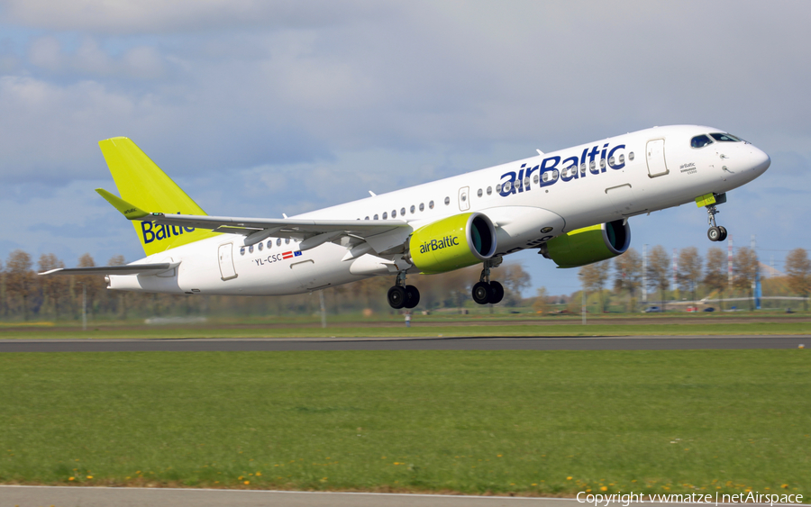 airBaltic Airbus A220-300 (YL-CSC) | Photo 232878