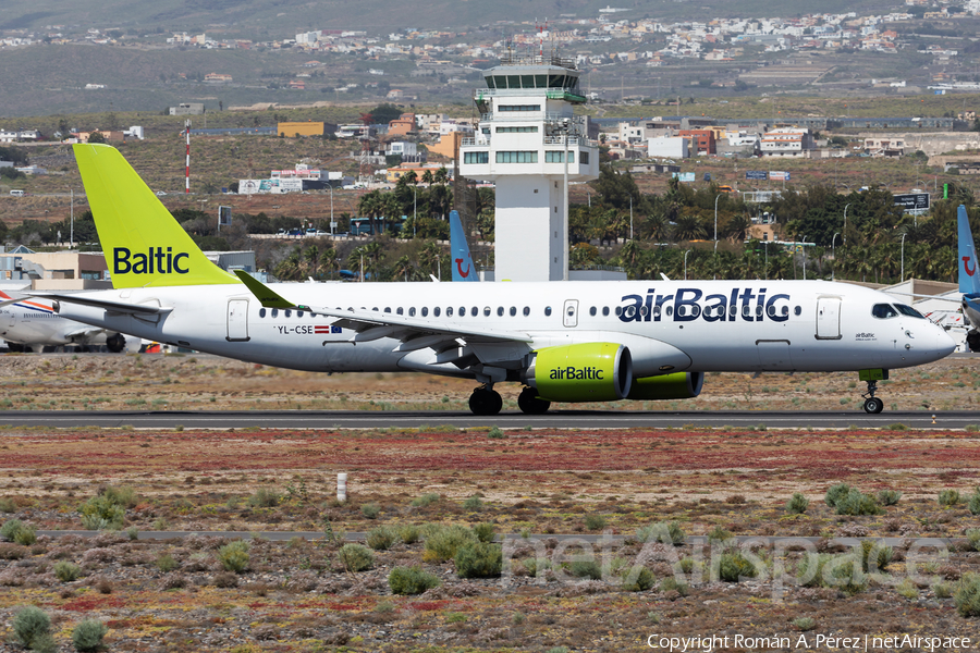 airBaltic Airbus A220-300 (YL-CSE) | Photo 560118
