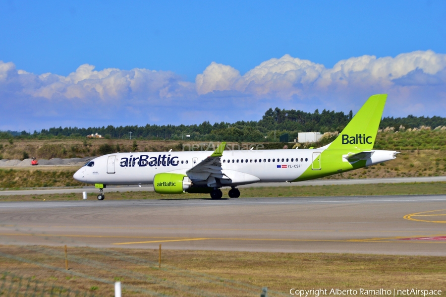 airBaltic Airbus A220-300 (YL-CSF) | Photo 639784
