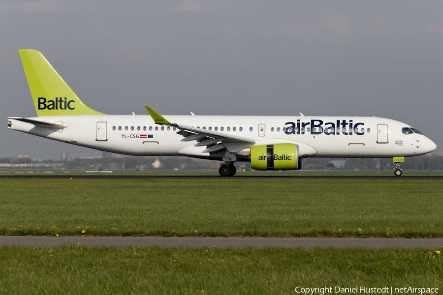 airBaltic Airbus A220-300 (YL-CSG) | Photo 426442