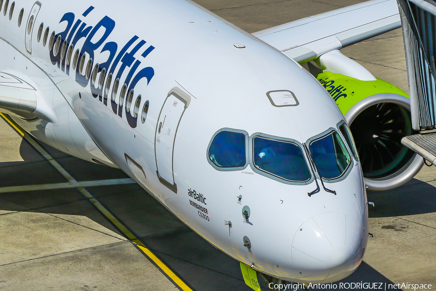 airBaltic Airbus A220-300 (YL-CSG) | Photo 340382