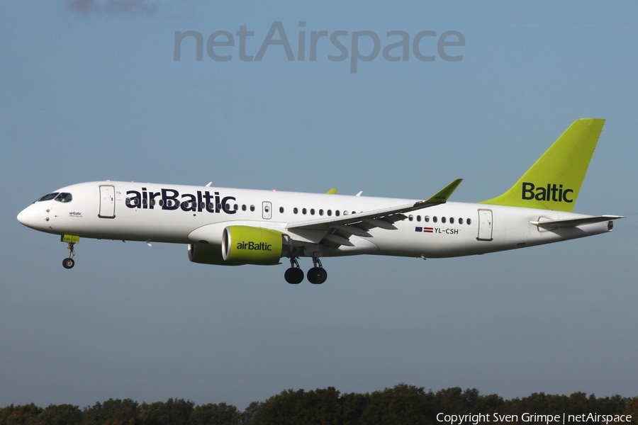airBaltic Airbus A220-300 (YL-CSH) | Photo 535482
