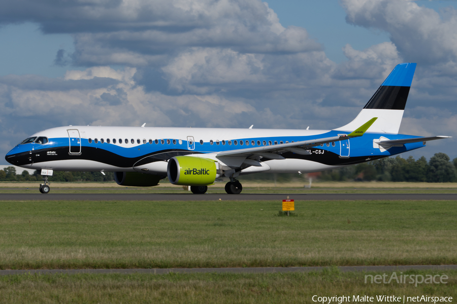 airBaltic Airbus A220-300 (YL-CSJ) | Photo 393925