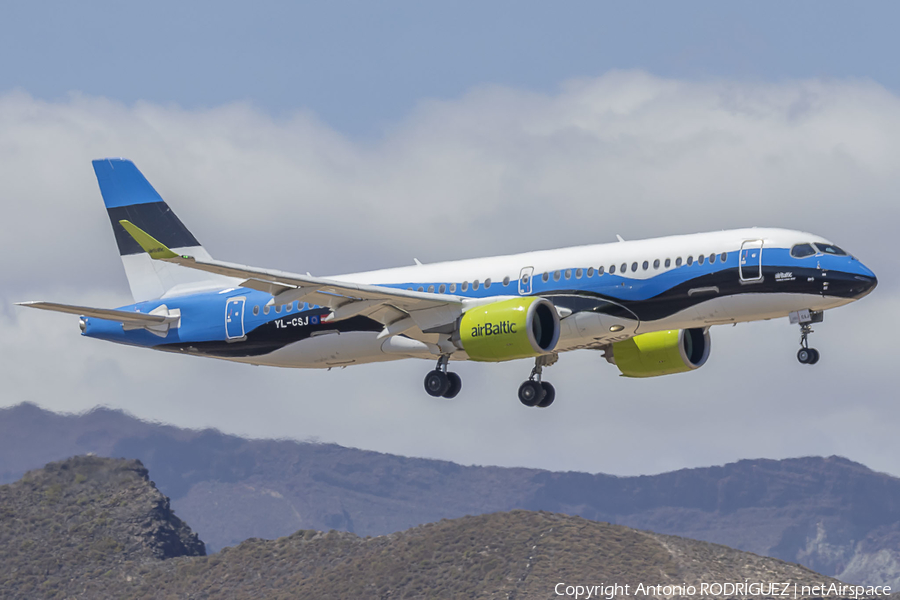airBaltic Airbus A220-300 (YL-CSJ) | Photo 614768