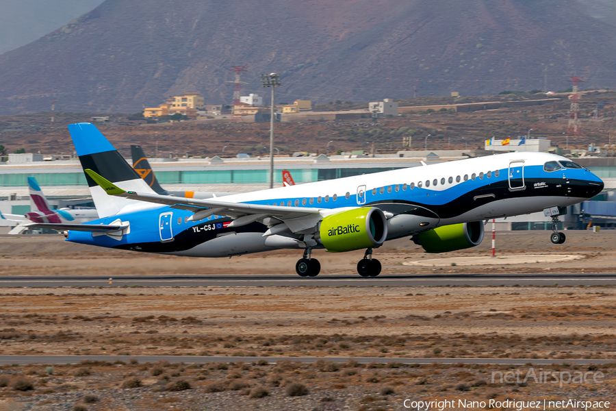 airBaltic Airbus A220-300 (YL-CSJ) | Photo 476597