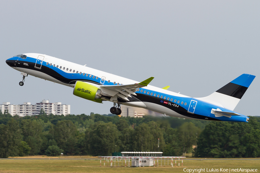 airBaltic Airbus A220-300 (YL-CSJ) | Photo 341445