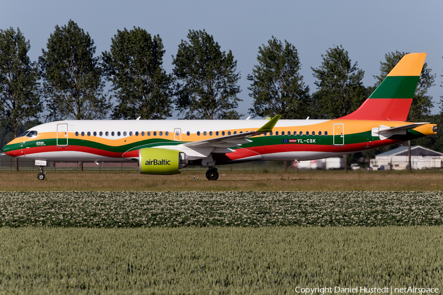 airBaltic Airbus A220-300 (YL-CSK) | Photo 411622