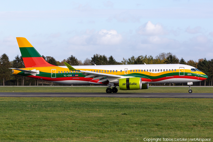 airBaltic Airbus A220-300 (YL-CSK) | Photo 409014