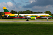 airBaltic Airbus A220-300 (YL-CSK) at  Hamburg - Fuhlsbuettel (Helmut Schmidt), Germany