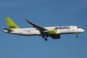 airBaltic Airbus A220-300 (YL-CSM) at  Hamburg - Fuhlsbuettel (Helmut Schmidt), Germany