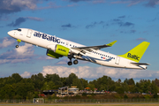 airBaltic Airbus A220-300 (YL-CSM) at  Hamburg - Fuhlsbuettel (Helmut Schmidt), Germany