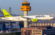 airBaltic Airbus A220-300 (YL-CSM) at  Hamburg - Fuhlsbuettel (Helmut Schmidt), Germany
