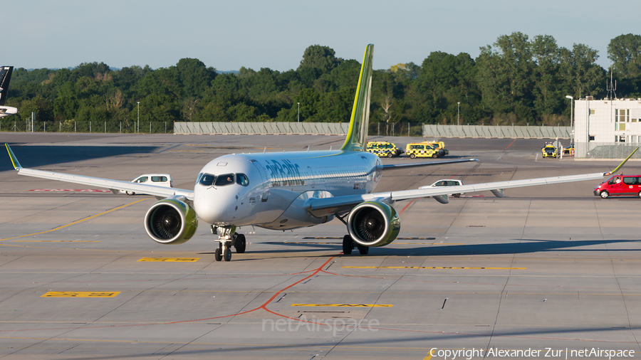 airBaltic Airbus A220-300 (YL-CSM) | Photo 326956