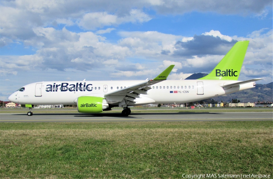 airBaltic Airbus A220-300 (YL-CSN) | Photo 377376