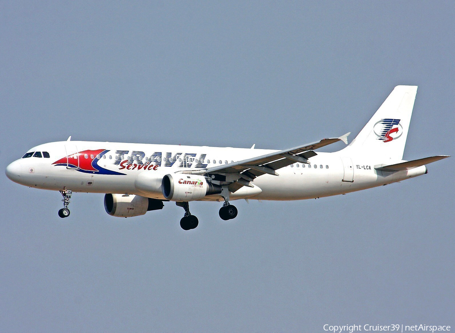 Travel Service Airbus A320-211 (YL-LCA) | Photo 129584