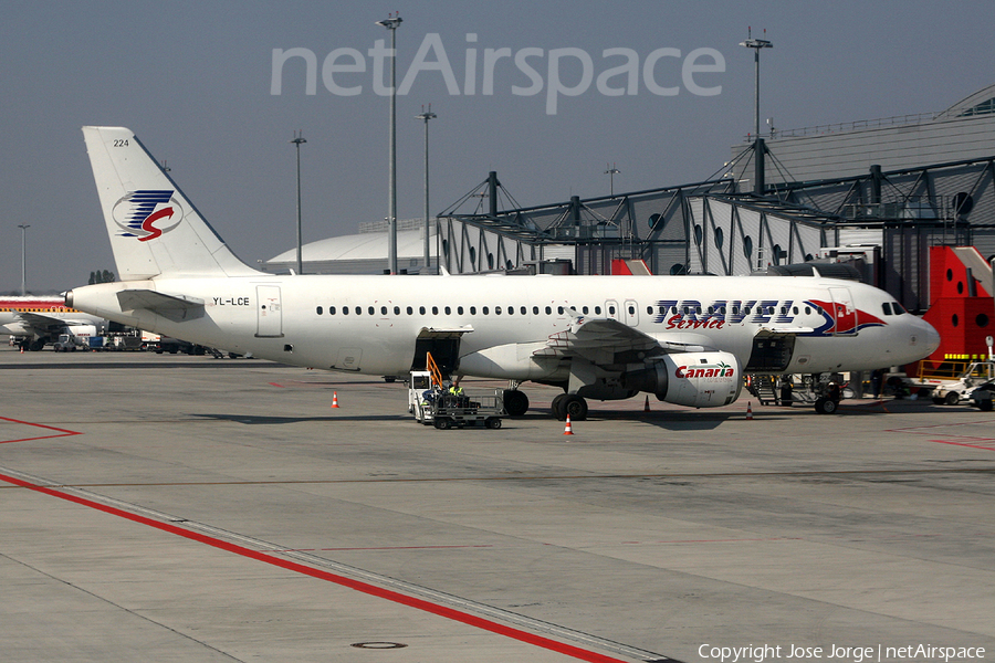 SmartLynx Airlines Airbus A320-211 (YL-LCE) | Photo 413469