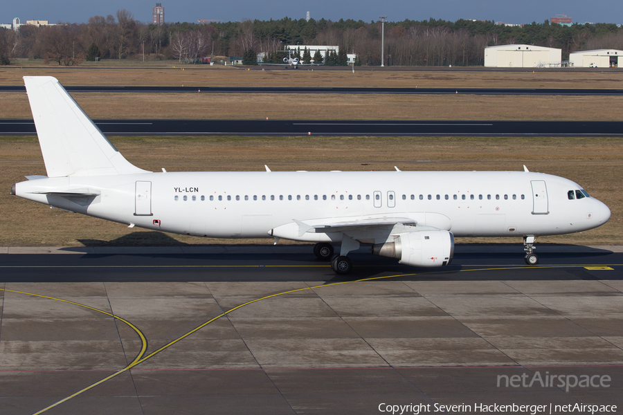 SmartLynx Airlines Airbus A320-211 (YL-LCN) | Photo 222228