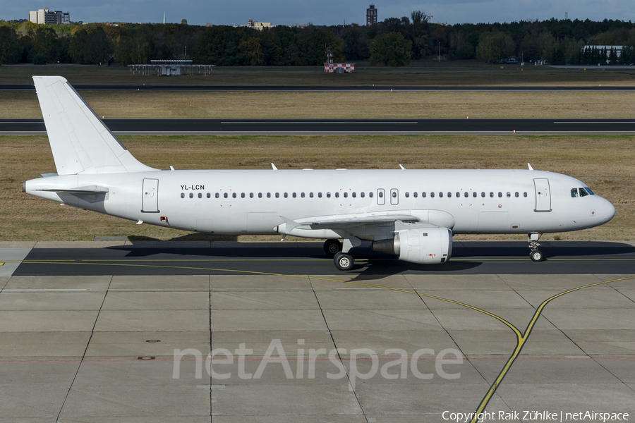 SmartLynx Airlines Airbus A320-211 (YL-LCN) | Photo 272786