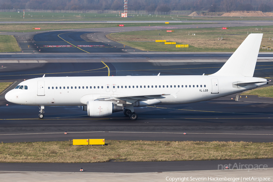 SmartLynx Airlines Airbus A320-214 (YL-LCO) | Photo 221989