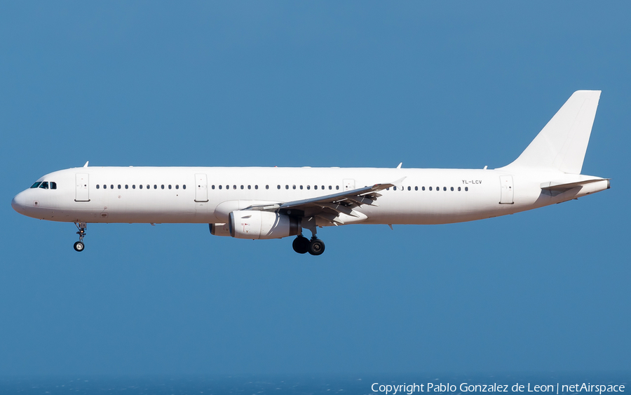 SmartLynx Airlines Airbus A321-231 (YL-LCV) | Photo 334824