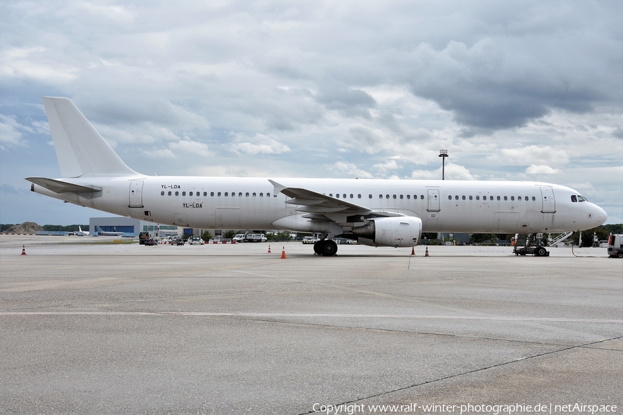 Condor (SmartLynx) Airbus A321-211 (YL-LDA) | Photo 449723