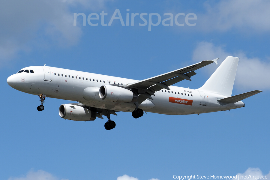 easyJet (SmartLynx Airlines Latvia) Airbus A320-232 (YL-LDI) | Photo 535131