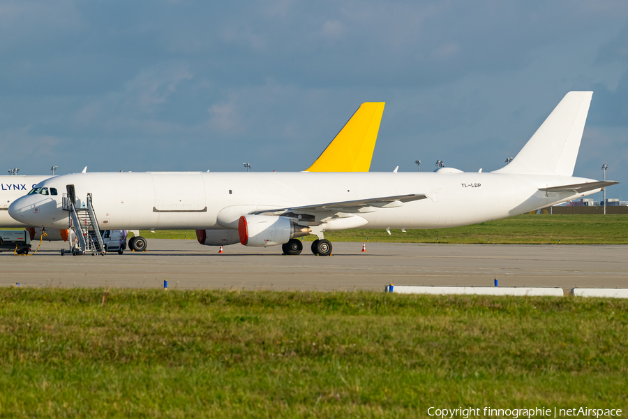 SmartLynx Airlines Airbus A321-211(P2F) (YL-LDP) | Photo 593578