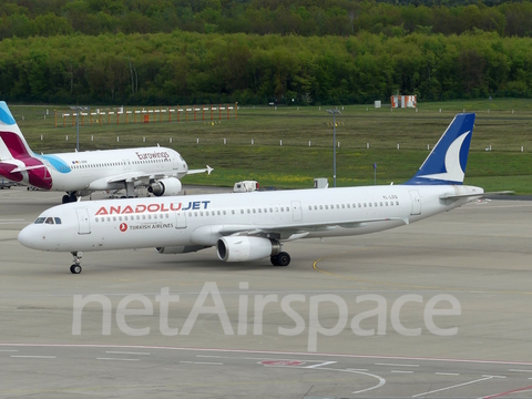 AnadoluJet Airbus A321-231 (YL-LDQ) at  Cologne/Bonn, Germany