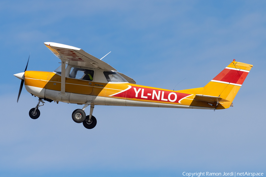 (Private) Cessna F150J (YL-NLO) | Photo 360169