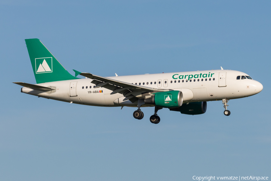 Carpatair Airbus A319-111 (YR-ABA) | Photo 565885