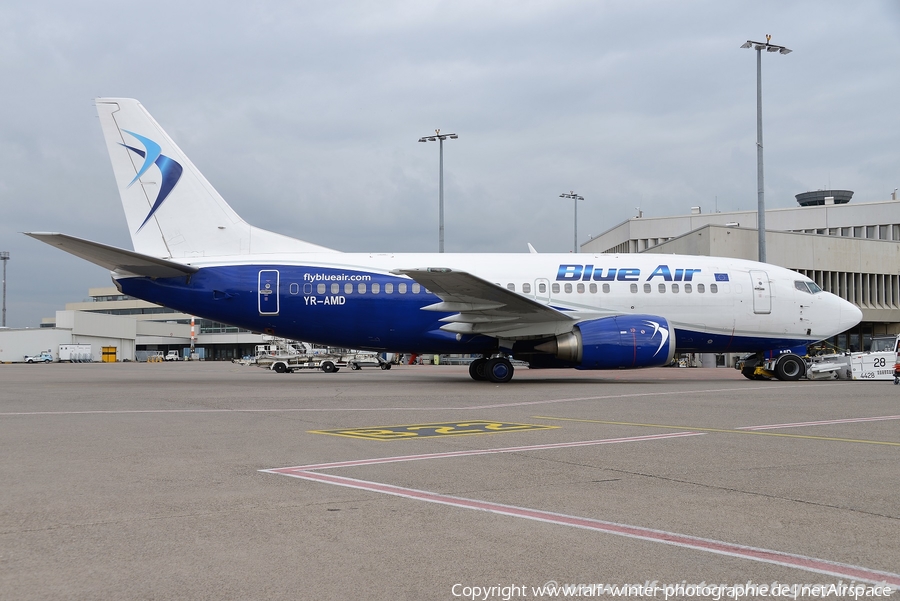 Blue Air Boeing 737-530 (YR-AMD) | Photo 413579