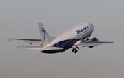 Blue Air Boeing 737-530 (YR-AME) at  Hamburg - Fuhlsbuettel (Helmut Schmidt), Germany